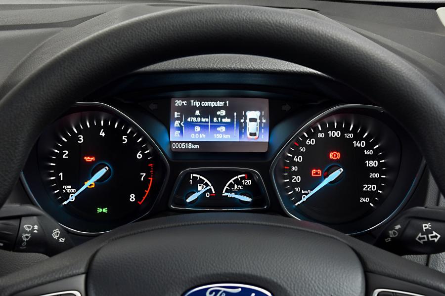  Ford Focus 2015 года  (ZA) (фото 19 из 20)